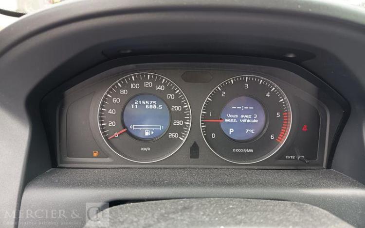 VOLVO XC60 2,4 D5 185 SUMMUM AWD GEARTRONIC BVA MARRON CL-432-KW