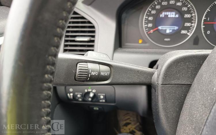 VOLVO XC60 2,4 D5 185 SUMMUM AWD GEARTRONIC BVA MARRON CL-432-KW