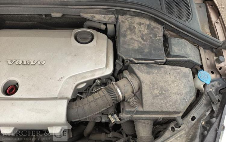 VOLVO XC60 2,4 D5 185 SUMMUM AWD GEARTRONIC BVA MARRON CL-432-KW