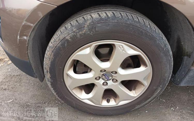 VOLVO XC60 2,4 D5 185 SUMMUM AWD GEARTRONIC BVA MARRON CL-432-KW