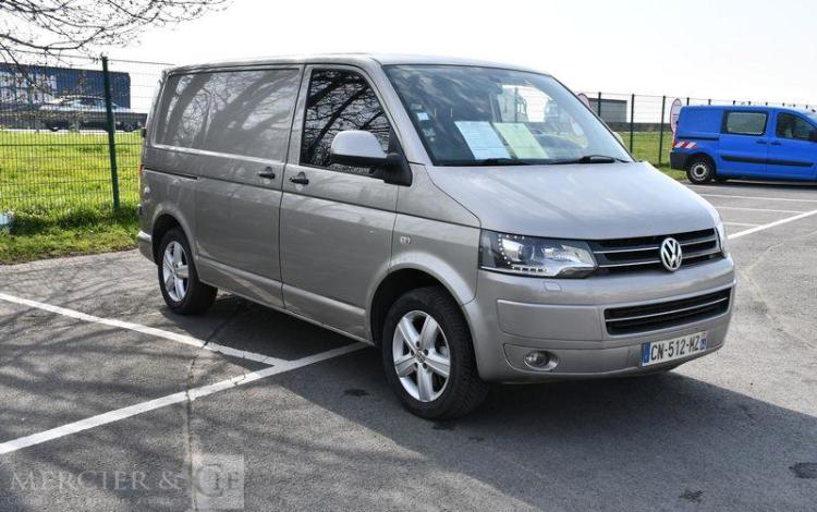 VOLKSWAGEN TRANSPORTER 2.0 TDI 180 2T8 L1H1 4MOTION DSG BEIGE CN-512-MZ