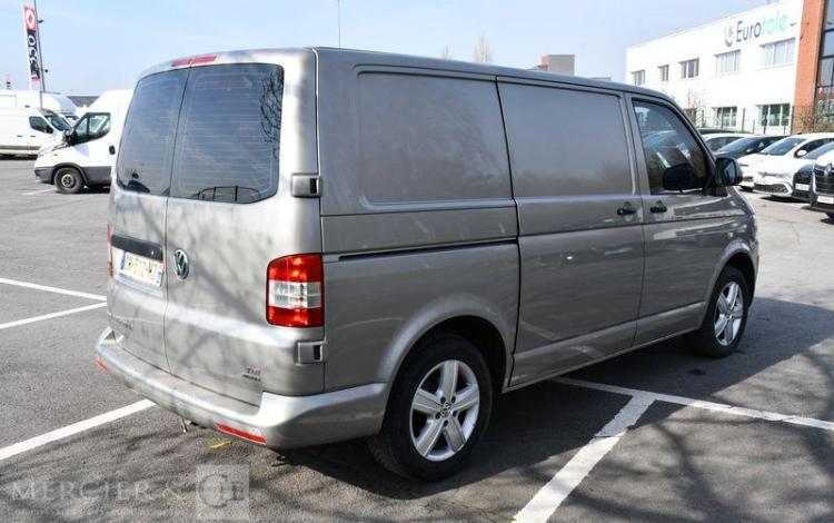 VOLKSWAGEN TRANSPORTER 2.0 TDI 180 2T8 L1H1 4MOTION DSG BEIGE CN-512-MZ