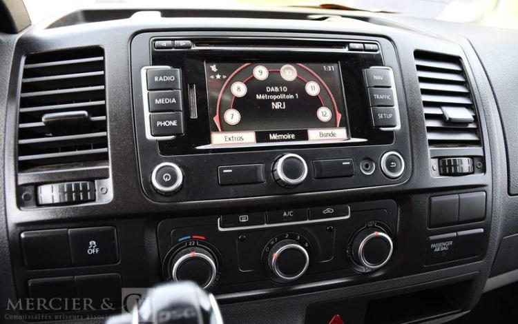 VOLKSWAGEN TRANSPORTER 2.0 TDI 180 2T8 L1H1 4MOTION DSG BEIGE CN-512-MZ