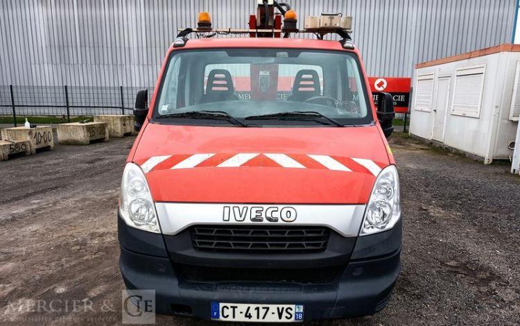 IVECO DAILY 35S11 AVEC NACELLE MULTITEL 160ALUDS 16M – DIESEL – 2337 H – ANNEE 2013 ROUGE CT-417-VS