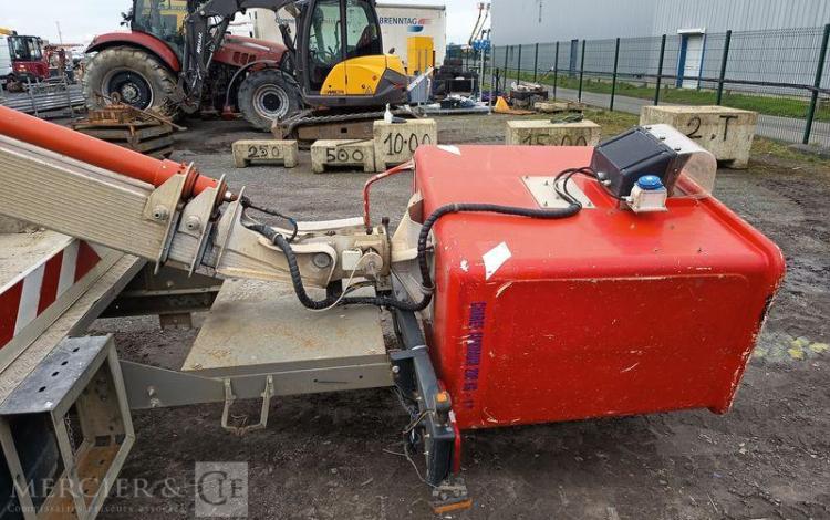 IVECO DAILY 35S11 AVEC NACELLE MULTITEL 160ALUDS 16M – DIESEL – 2337 H – ANNEE 2013 ROUGE CT-417-VS