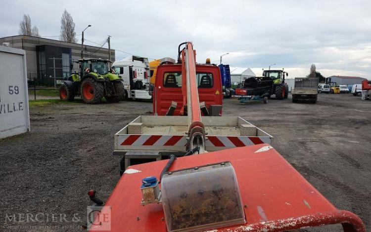 IVECO DAILY 35S11 AVEC NACELLE MULTITEL 160ALUDS 16M – DIESEL – 2337 H – ANNEE 2013 ROUGE CT-417-VS