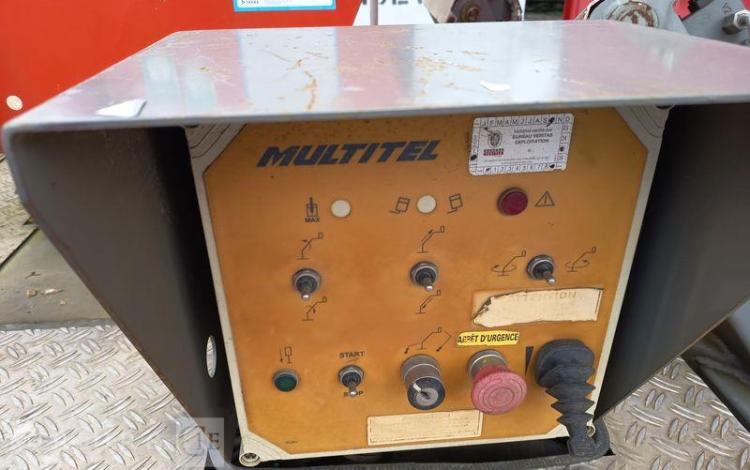 IVECO DAILY 35S11 AVEC NACELLE MULTITEL 160ALUDS 16M – DIESEL – 2337 H – ANNEE 2013 ROUGE CT-417-VS