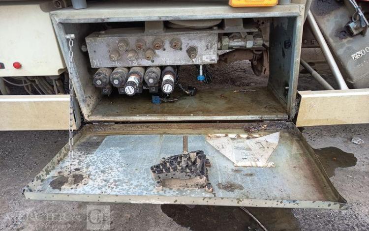 IVECO DAILY 35S11 AVEC NACELLE MULTITEL 160ALUDS 16M – DIESEL – 2337 H – ANNEE 2013 ROUGE CT-417-VS