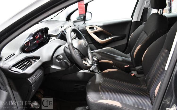 PEUGEOT 208 1.6 E-HDI 90CH URBAN SOUL GRIS CZ-127-WS