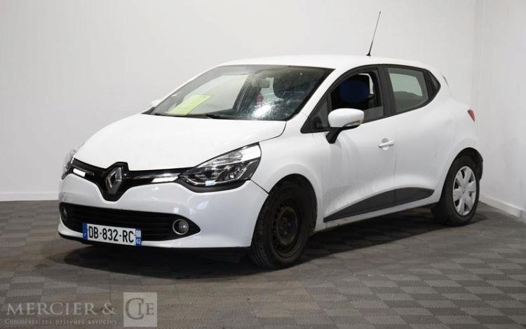 RENAULT CLIO SOCIETE 1.5 DCI 90 ENERGY AIR BLANC DB-832-RC