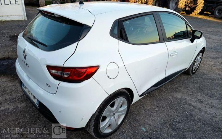 RENAULT CLIO IV 5 Portes 0.9 TCe 12V Energy eco2 S&S 90 cv – EQUIPEE GAZ – ANNEE 2013 BLANC DB-861-MH