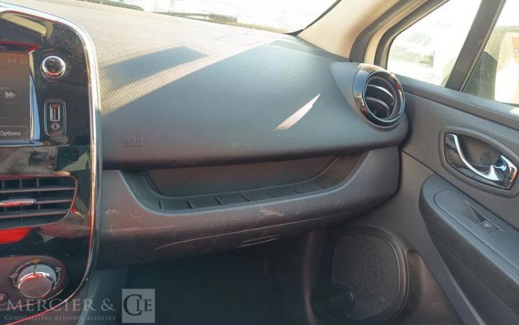 RENAULT CLIO IV 5 Portes 0.9 TCe 12V Energy eco2 S&S 90 cv – EQUIPEE GAZ – ANNEE 2013 BLANC DB-861-MH