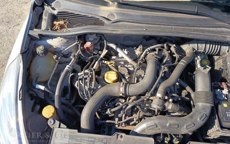 RENAULT CLIO IV 5 Portes 0.9 TCe 12V Energy eco2 S&S 90 cv – EQUIPEE GAZ – ANNEE 2013 BLANC DB-861-MH