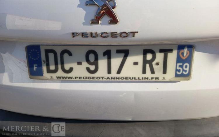 PEUGEOT 2008 1,4 HDI 16V 68CV ACTIVE – DIESEL – 249356 KMS – ANNEE 2014 BLANC DC-917-RT