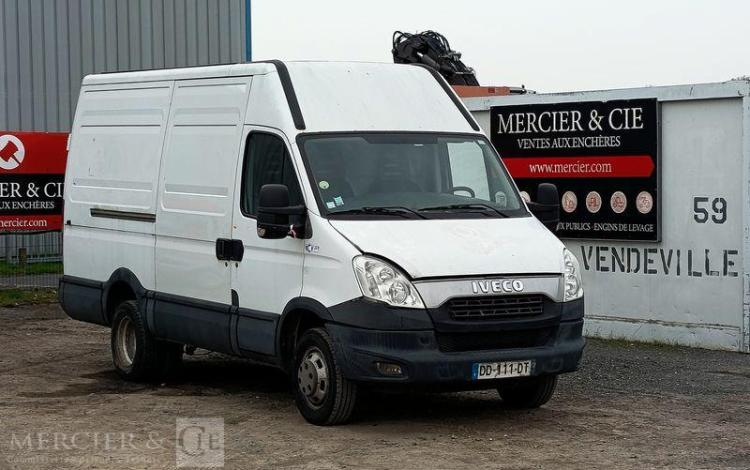 IVECO 35C15 V12  DD-111-DT