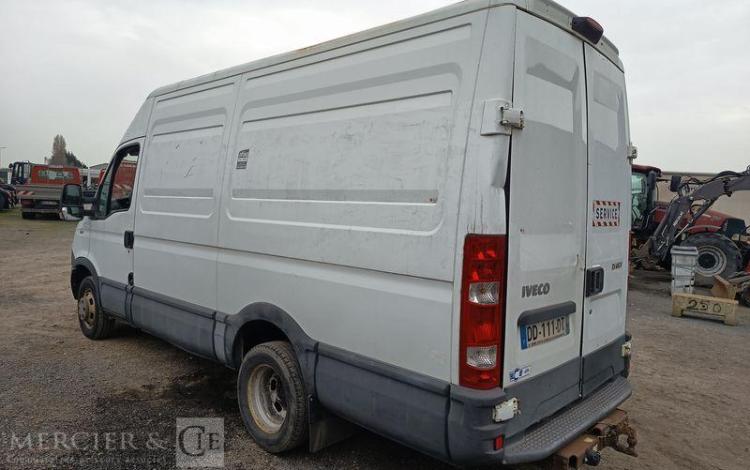 IVECO 35C15 V12  DD-111-DT