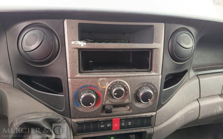 IVECO 35C15 V12  DD-111-DT