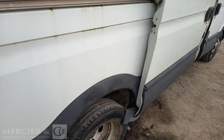 IVECO 35C15 V12  DD-111-DT