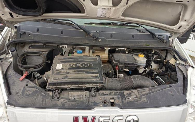 IVECO 35C15 V12  DD-111-DT