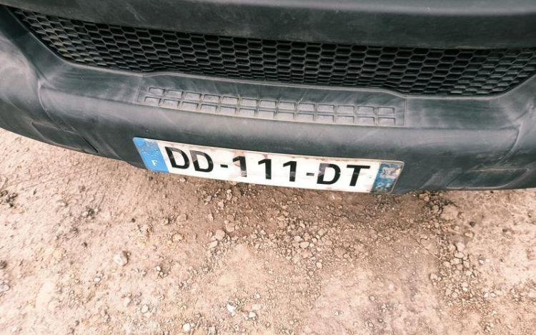 IVECO 35C15 V12  DD-111-DT