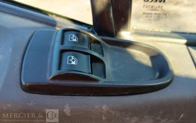 MULTITEL DAILY 35S11 AVEC NACELLE MULTITEL 160ALUDS 16M – DIESEL – ANNEE 2014 ROUGE DD-933-RG