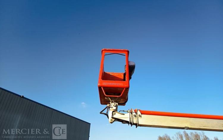 MULTITEL DAILY 35S11 AVEC NACELLE MULTITEL 160ALUDS 16M – DIESEL – ANNEE 2014 ROUGE DD-933-RG