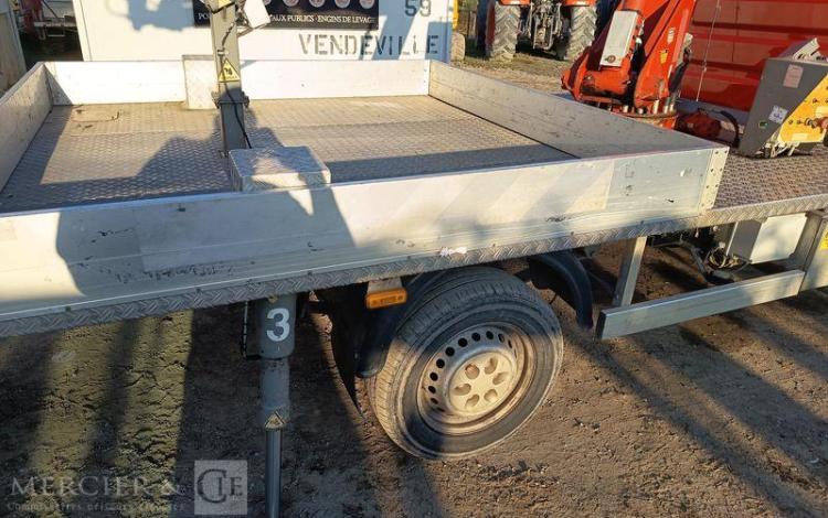 MULTITEL DAILY 35S11 AVEC NACELLE MULTITEL 160ALUDS 16M – DIESEL – ANNEE 2014 ROUGE DD-933-RG