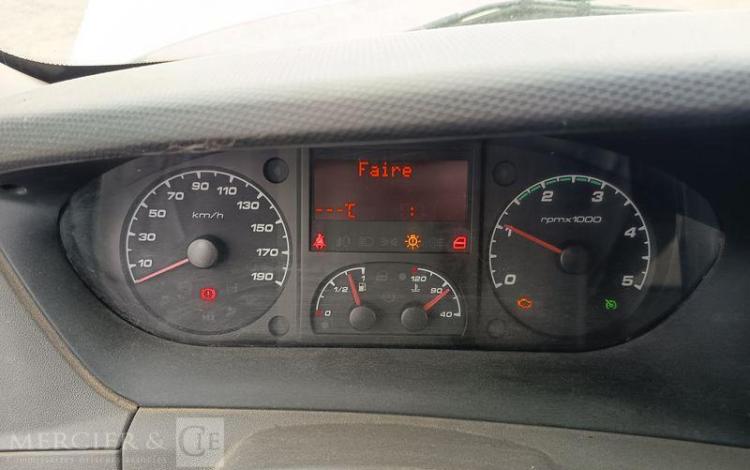 IVECO 35C17 H2  DF-524-WJ