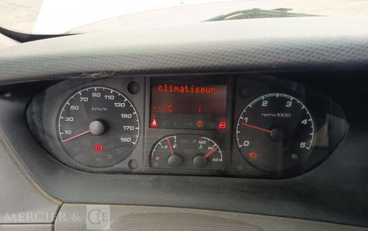 IVECO 35C17 H2  DF-524-WJ