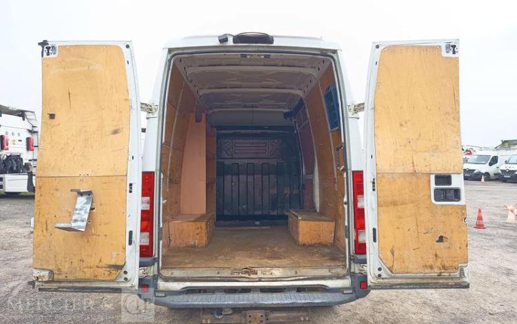 IVECO 35C17 H2  DF-524-WJ