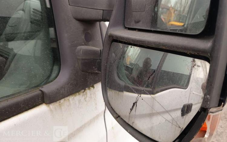 IVECO 35C17 H2  DF-524-WJ