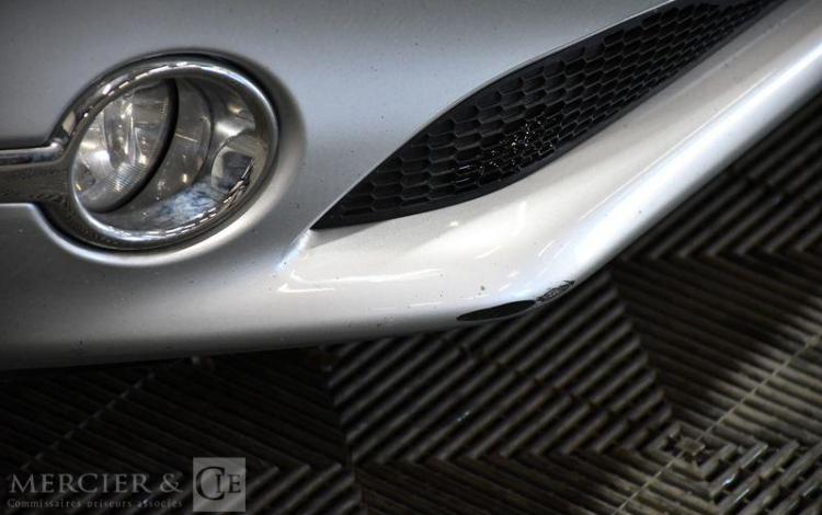 PEUGEOT 208 1.6 E-HDI 90CH STYLE GRIS DH-451-ZS