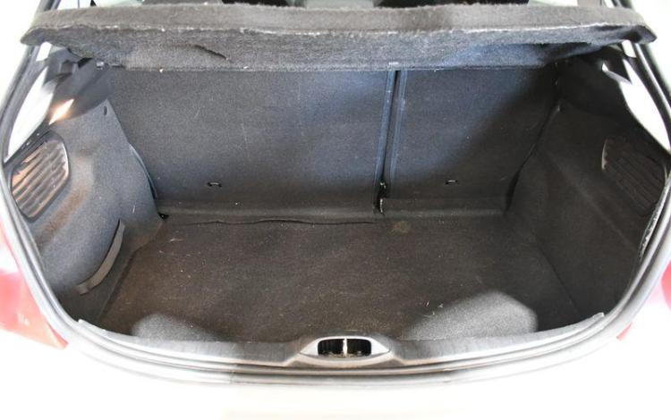 PEUGEOT 208 1.6 E-HDI 90CH STYLE GRIS DH-451-ZS