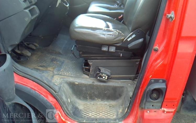 IVECO 35C13 BENNE SIMPLE CABINE COFFRE ROUGE DH-452-PK