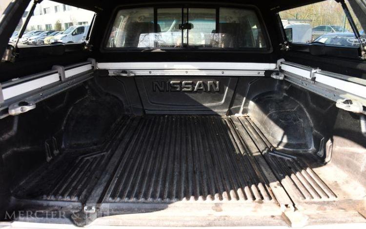 NISSAN NAVARA DOUBLE CAB 3.0 DCI 230 4WD BVA BLANC DH-481-LA