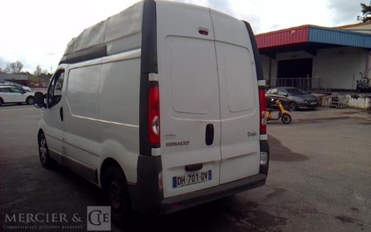 RENAULT TRAFIC L1H2 1,6 DCI90 EXTRA R BLANC DH-701-DV