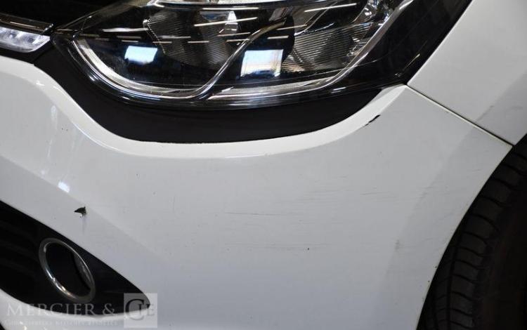 RENAULT CLIO DCI 90 CH BLANC DK-944-VW