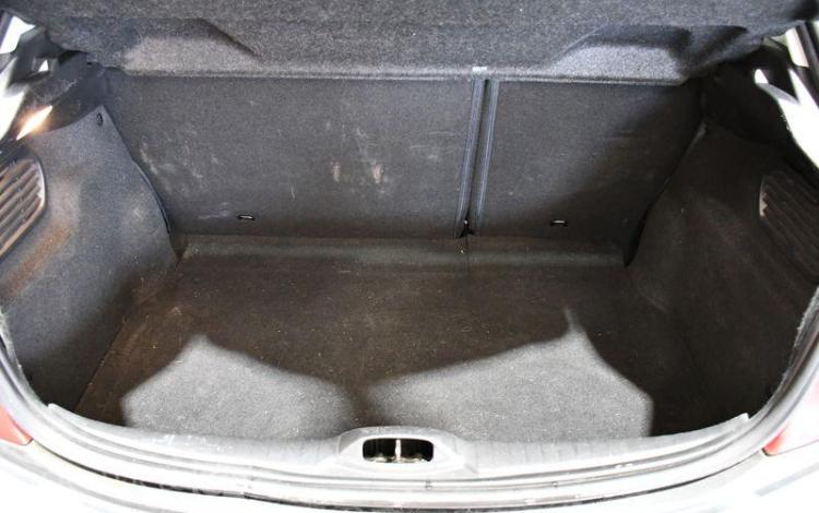 PEUGEOT 208 1.2 PURETECH 80CH STYLE GRIS DP-972-AQ