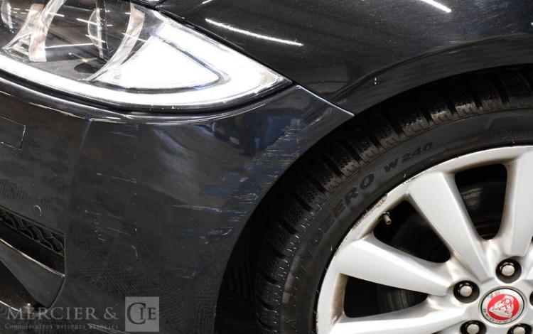 JAGUAR XF 3,0 D 240 LUXURY PREMIUM BVA NOIR DQ-879-VP