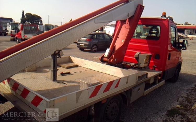 MULTITEL 35-110 NACELLE SUR VL 16M 160 ALU 4284H AN2015 ROUGE DS-412-CW