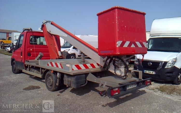 MULTITEL 35-110 NACELLE SUR VL 16M 160 ALU 4284H AN2015 ROUGE DS-412-CW