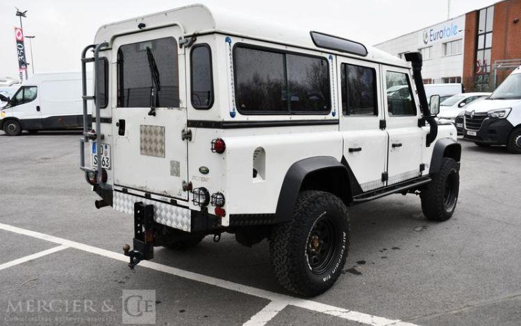 LAND ROVER DEFENDER 110 2,5 TD5 122 BLANC DS563