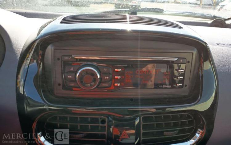 PEUGEOT ION ACTIVE  DT-079-SH