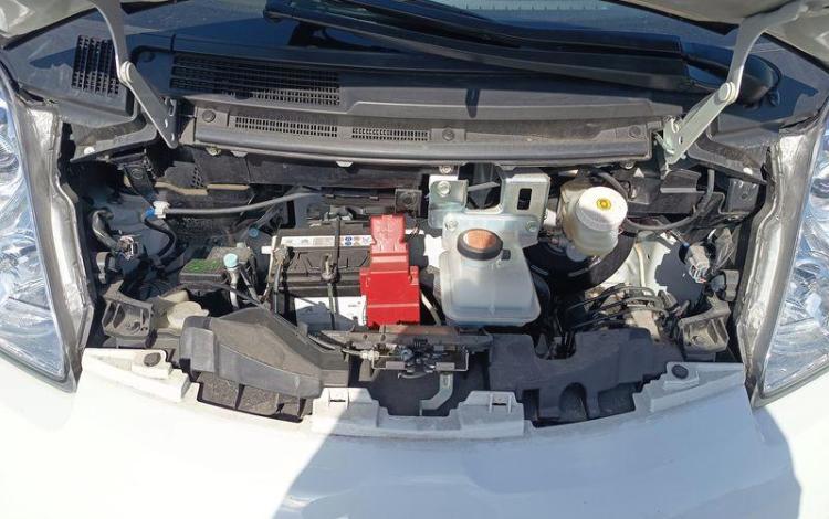 PEUGEOT ION ACTIVE  DT-079-SH