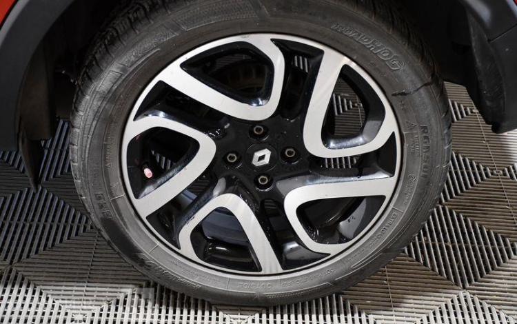 RENAULT CAPTUR 1.5 DCI 90CH ENERGY HELLY HANSEN ROUGE DW-082-CX