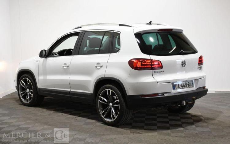 VOLKSWAGEN TIGUAN 2,0 TDI 150 BLUEMOTION LOUNGE BLANC DX-449-BH