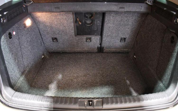 VOLKSWAGEN TIGUAN 2,0 TDI 150 BLUEMOTION LOUNGE BLANC DX-449-BH