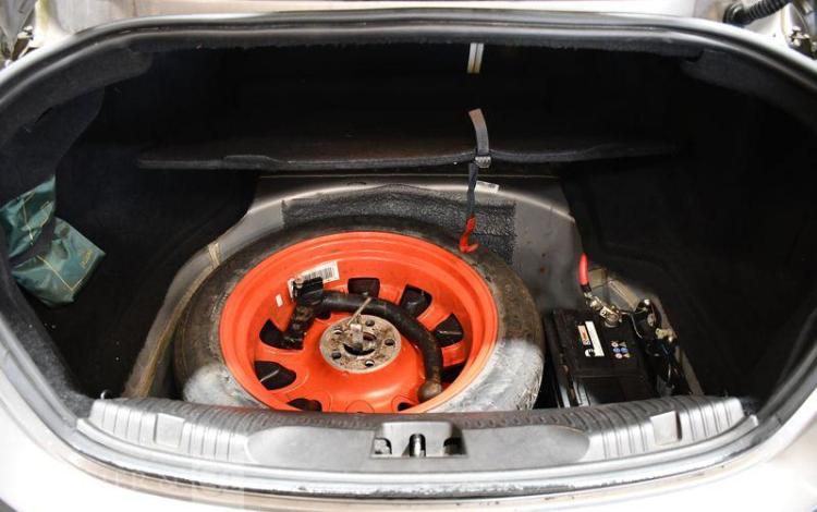 JAGUAR XF 2.7 D BI-TURBO 205 LUXURY PREMIUM BVA BEIGE DZ-781-EK