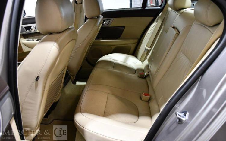 JAGUAR XF 2.7 D BI-TURBO 205 LUXURY PREMIUM BVA BEIGE DZ-781-EK