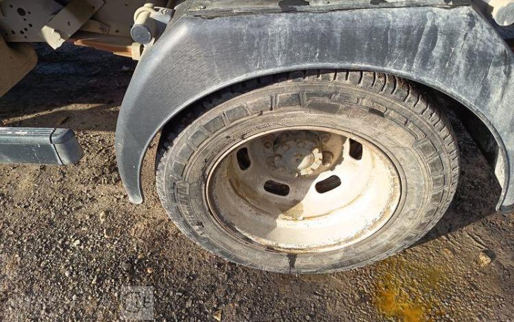 IVECO DAILY 35C13 BENNE AVEC COFFRE ACIER DIESEL – 171620 KMS – ANNEE 2016 ROUGE EB-651-DA